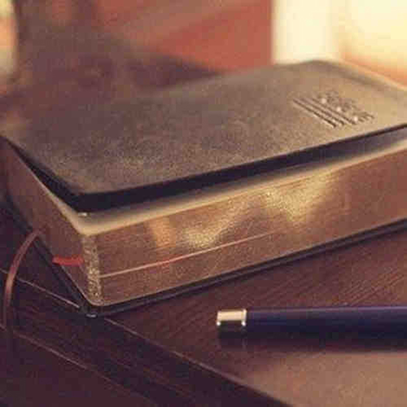 Quaderno della Bibbia in pelle - Vintage Leather Journal Notebook recensione e prezzo